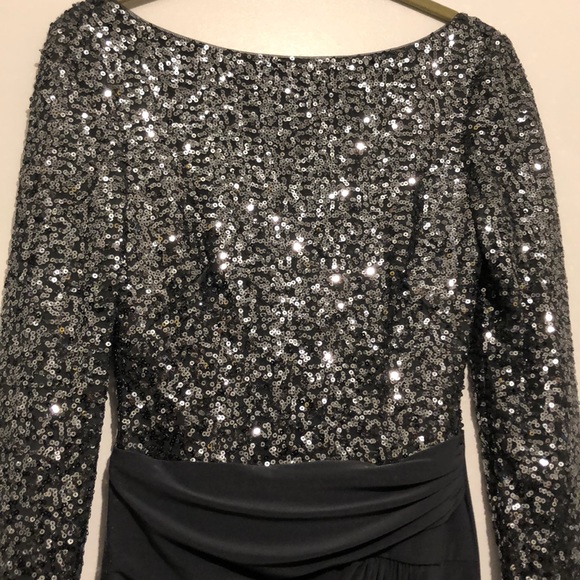 Stunning sequence Gown - Picture 4 of 6